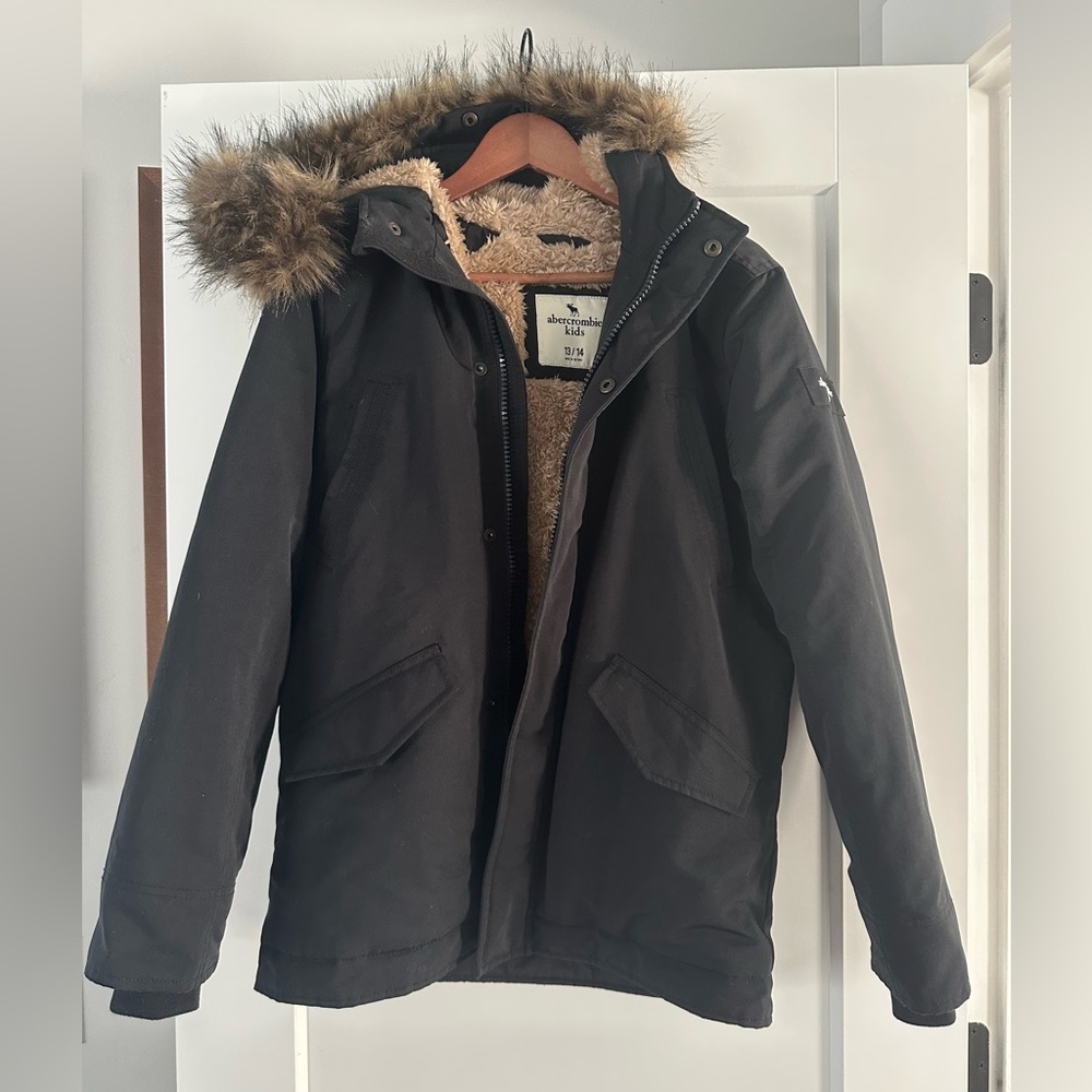 Abercrombie and Fitch Kids fur Jacket